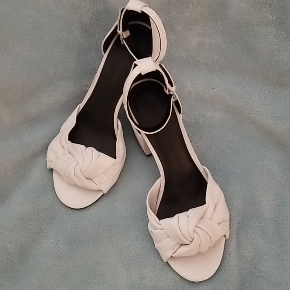 Rebecca Minkoff Chunky Heel Sandals Sz 7